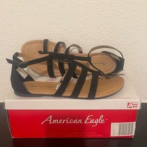 AMERICAN EAGLE Open Toe Flat Sandles